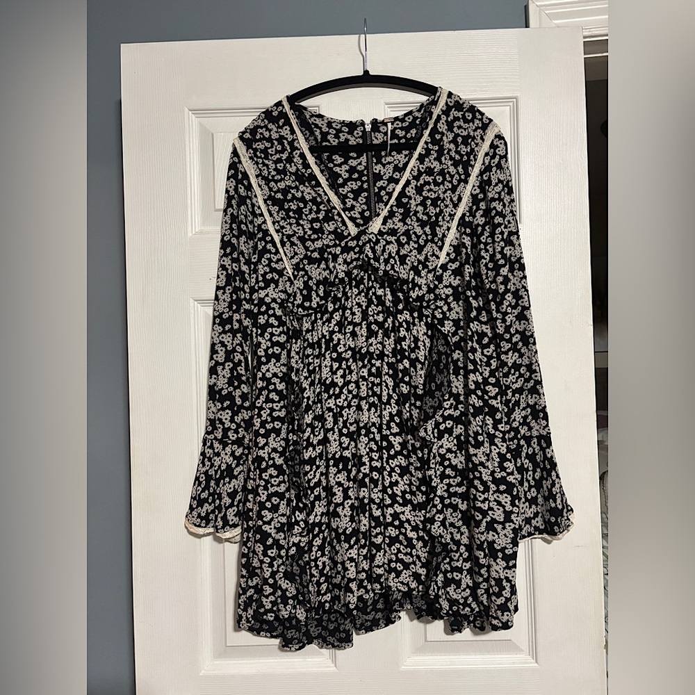 🌻 FREE PEOPLE Bloggers Fav “Like You Best” Floral Mini Long Sleeve Dress XS - Picture 10 of 16